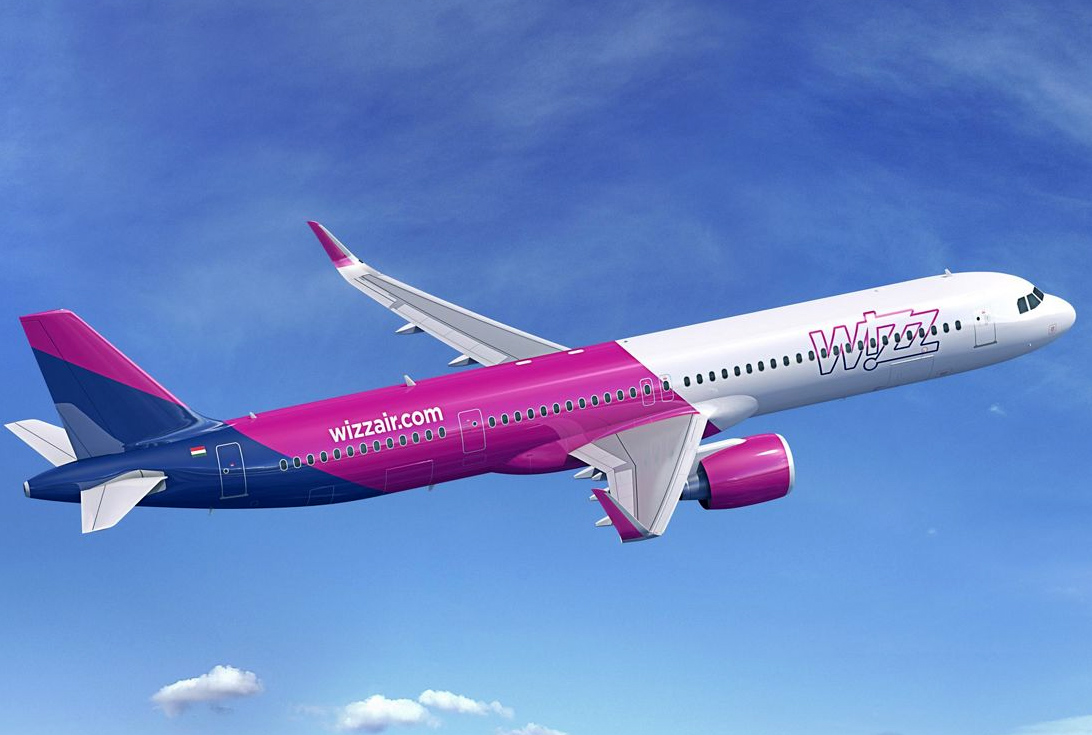 Wizz Air opens Santiago base
